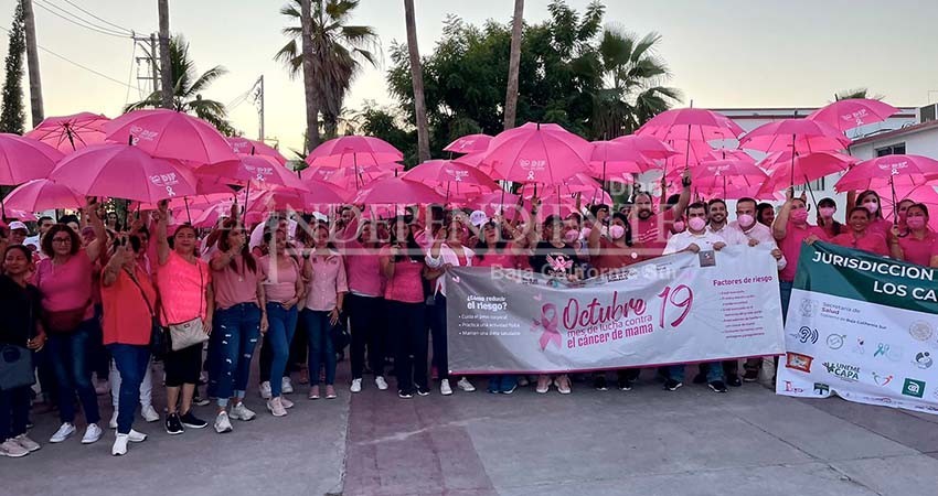 Marchan en Los Cabos para conmemorar el Día Internacional de la Lucha Contra el Cáncer de Mama