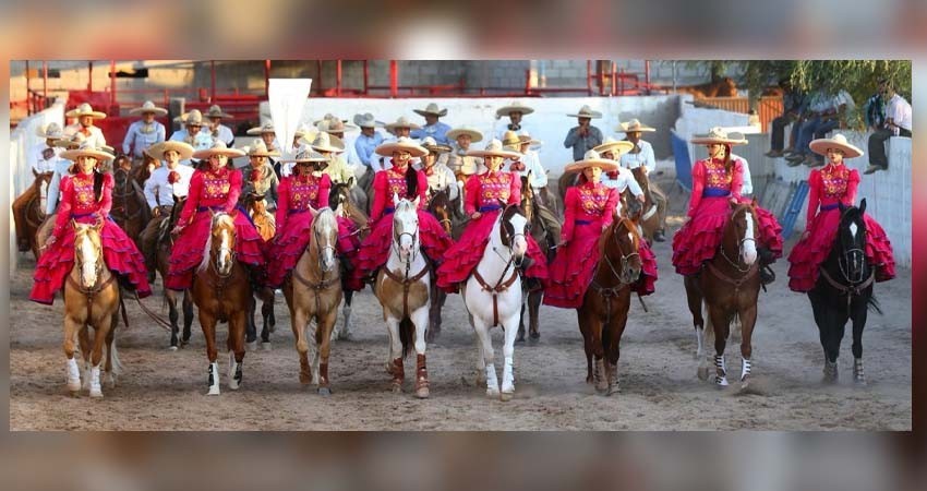 Viaja escaramuza charra guadalupana al nacional de Zacatecas