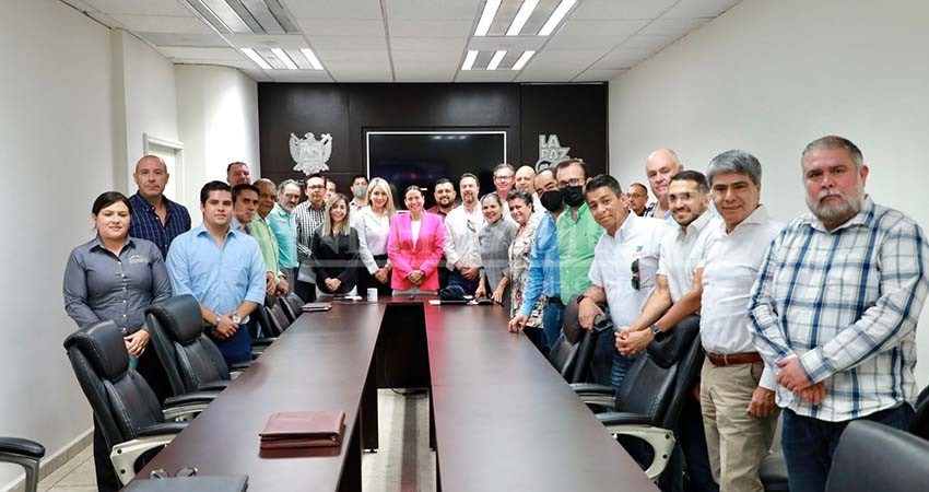 Presenta Ayuntamiento de La Paz avances al Consejo Coordinador Empresarial
