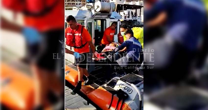 Por congestión alcohólica, Marina tuvo que rescatar a un pescador