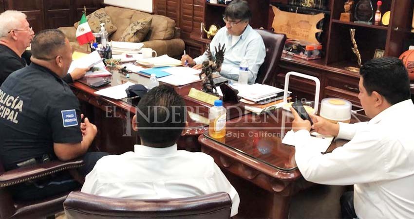 “Continuamos respaldando los programas que impulsan los valores de jóvenes y niños”: Leggs Castro