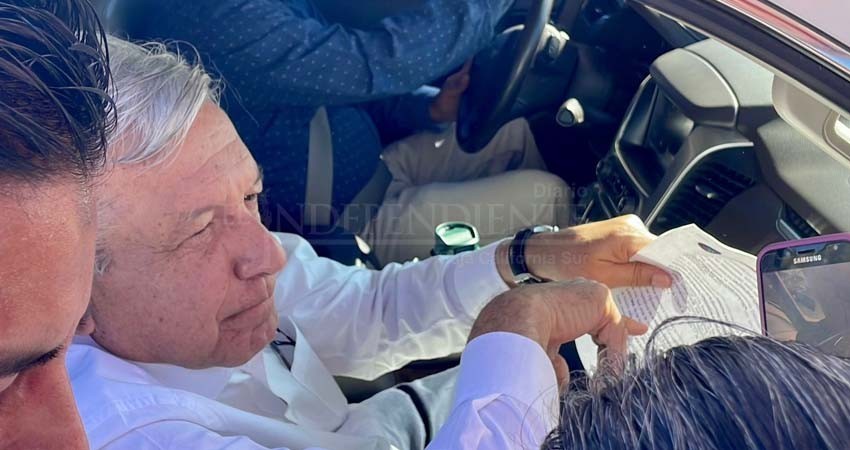 Asume AMLO compromisos con el magisterio de BCS