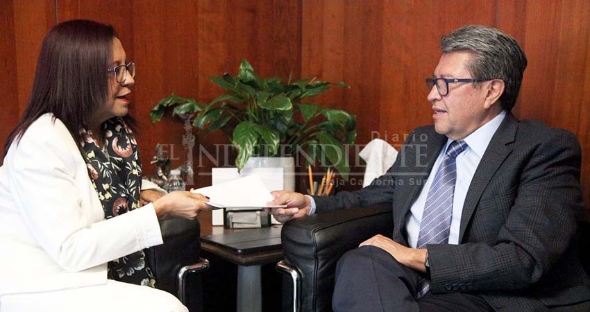 Se reunió Ricardo Monreal con titular de SEP, busca incidir en situación del Magisterio en BCS