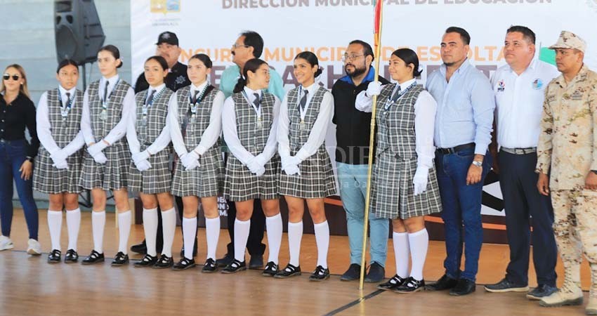 CECYT 04 turno matutino ganador del “Concurso Municipal de Escoltas Nivel Bachillerato” en San José del Cabo