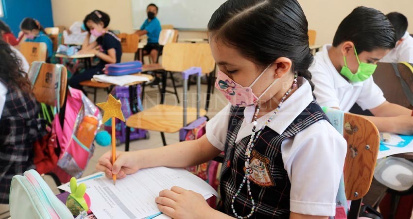 A partir de diciembre, maestros ya podrán reprobar a estudiantes del nivel básico