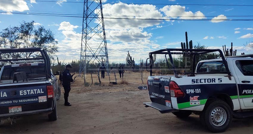 Lo localizaron sin vida, colgado de una antena de energía eléctrica