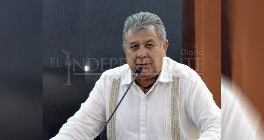 Se cumplirá la promesa de homologación de sueldos a compensados y eventuales: Avilés Castro