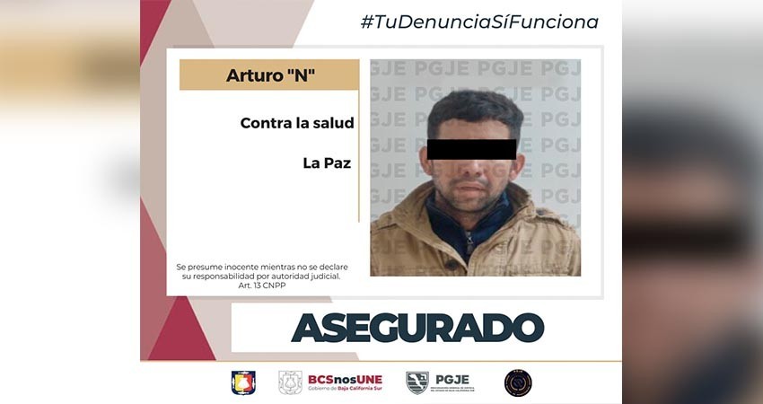 Detienen a Arturo “N” en posesión de cristal y un arma de fuego en La Paz