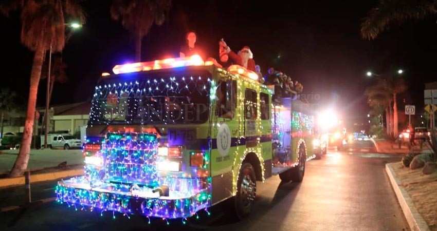 Prepara Bomberos SJC "Lluvia de dulces"