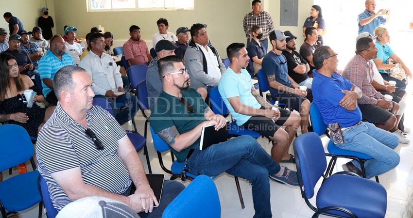 Con el taller “Buenas prácticas de observación de ballenas” se fomenta el cuidado, conservación y protección de especies marinas