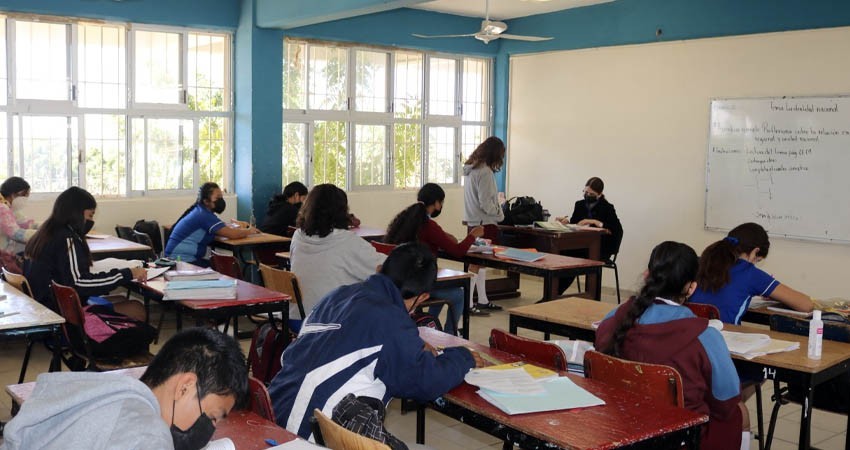 Culminan clases casi 150 mil estudiantes de nivel básico en BCS
