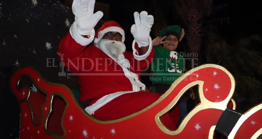 Personal de Servicios Públicos realizó la Caravana Navideña en CSL