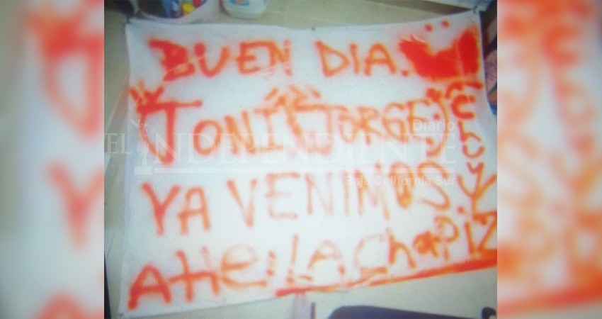 Localizan manta con amenazas del grupo delictivo “La Chapiza”
