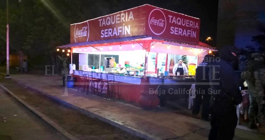 Hieren con arma de fuego a dos menores de edad; les dispararon mientras cenaban