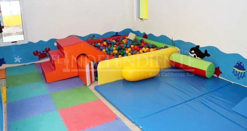 Ayuntamiento Los Cabos otorga servicios médicos a niñas, niños y adolescentes con discapacidad motriz