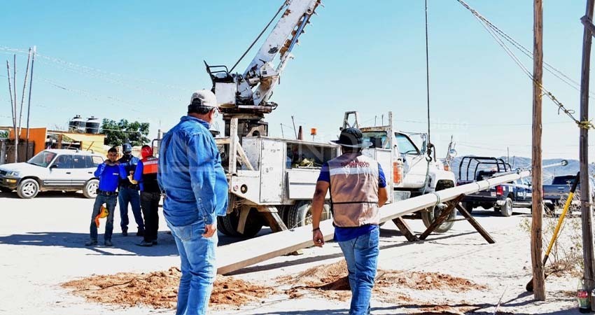 Arranca proyecto de electrificación en colonia El Taste, en Cabo San Lucas