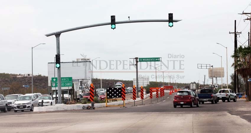 Hoy, de nuevo cerrado el puente de la 8 de Octubre