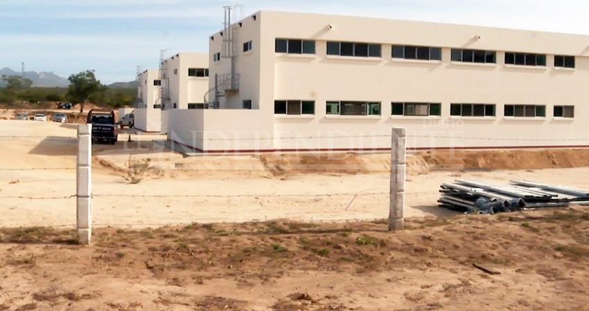 Con gran avance el nuevo cuartel de SEMAR en Los Cabos