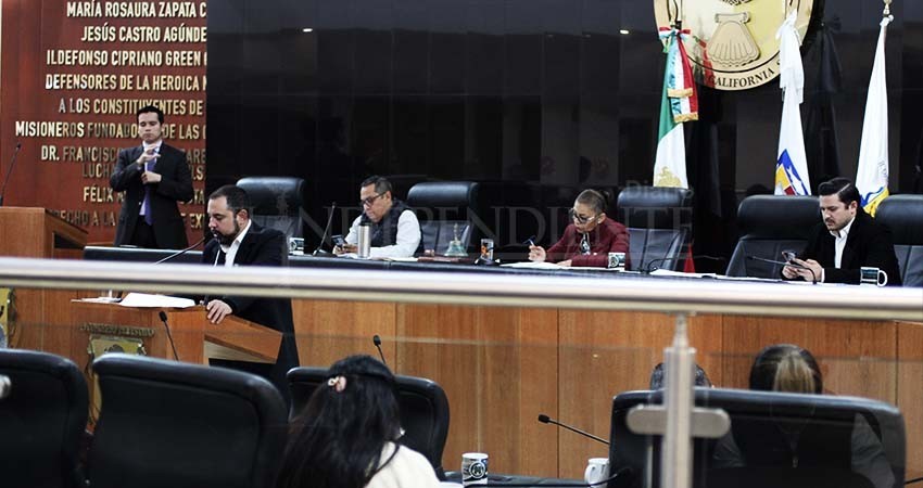 Sin acuerdo, legisladores desechan terna de candidatos a Fiscal Anticorrupción