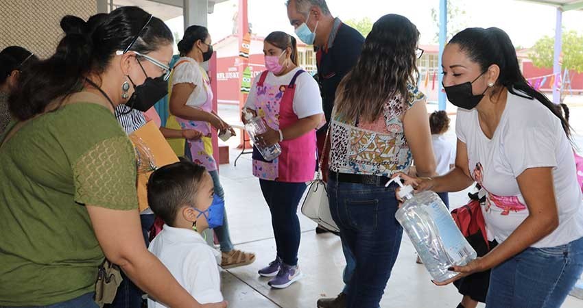 Instaló SEP más de 800 comités de salud en escuelas de nivel básico y medio superior