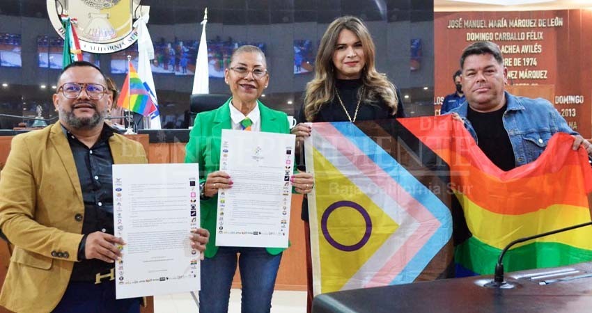 Recibe Congreso de BCS manifiesto de la comunidad LGBTTTQ+