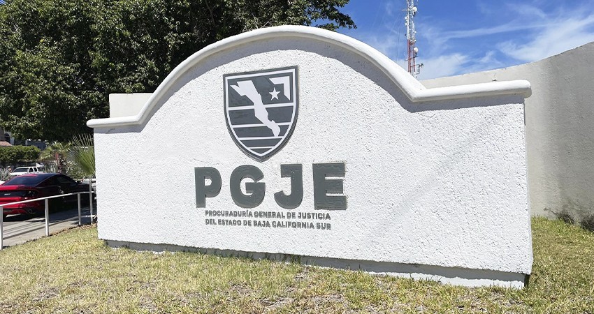 Inician investigación por persona lesionada en un incendio de vehículo en Los Cabos