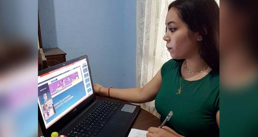 Recibirán docentes de inglés de nivel primaria, actualización de programas