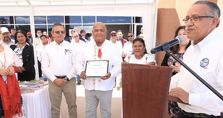 Secretario de Gobierno de Veracruz dicta conferencia en la UABCS en calidad de egresado