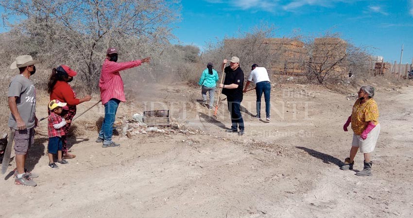 Fortalece Ayto Los Cabos las acciones de limpieza en SJC; realizan jornada en la colonia Ejidal