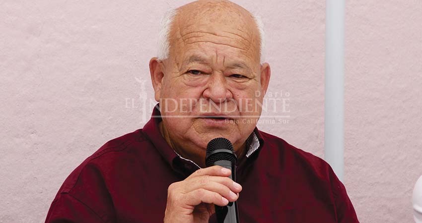 Confirma Castro Cosío nivelación de sueldo para trabajadores de la educación en BCS