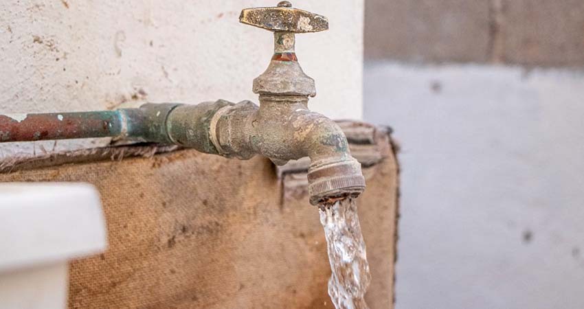 Se abasteció a 104 colonias con agua potable a través de la red: OOMSAPAS La Paz