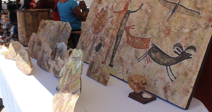 Inauguran en La Paz la muestra “Artesanos y artistas de Baja California Sur”