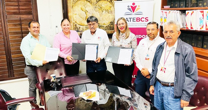 Ayuntamiento Los Cabos garantiza nuevos cursos y talleres con la firma del convenio con ICATEBCS