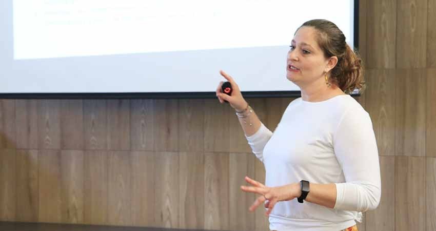 Presentan en la UABCS resultados de proyectos científicos apoyados por COSCyT