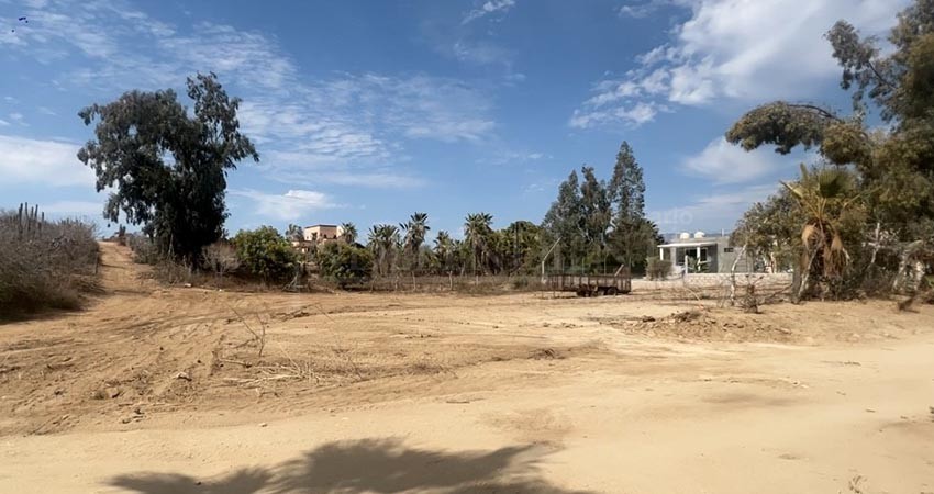 Realiza Ayuntamiento de La Paz liberación de la vía pública en El Pescadero