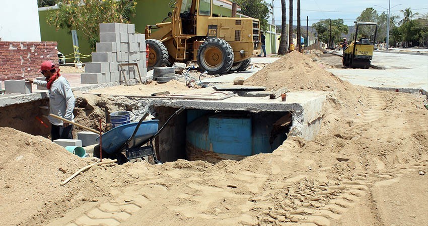 Desconoce Oomsapas y la alcaldesa de La Paz si habrá sanción contra El Uniforme