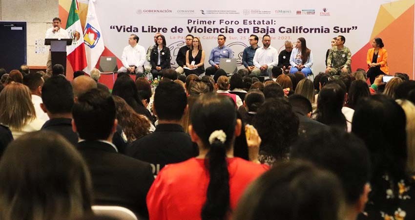 Inauguran el Primer Foro Estatal “Vida libre de violencia en BCS”