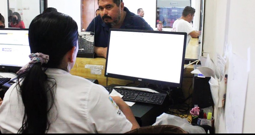 De 10 a 15 convenios de pago realiza el OOMSAPAS en CSL para beneficio de las y los usuarios