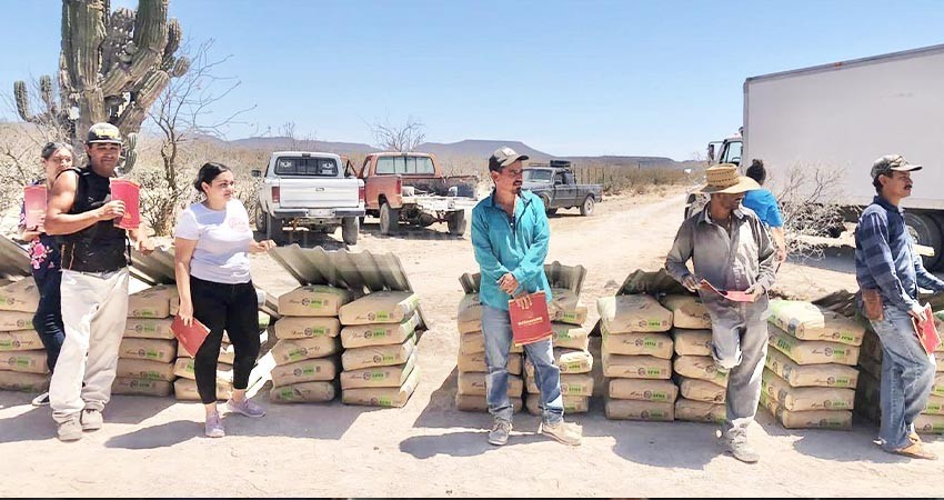 Gobierno de BCS entrega materiales para mejoramiento de vivienda