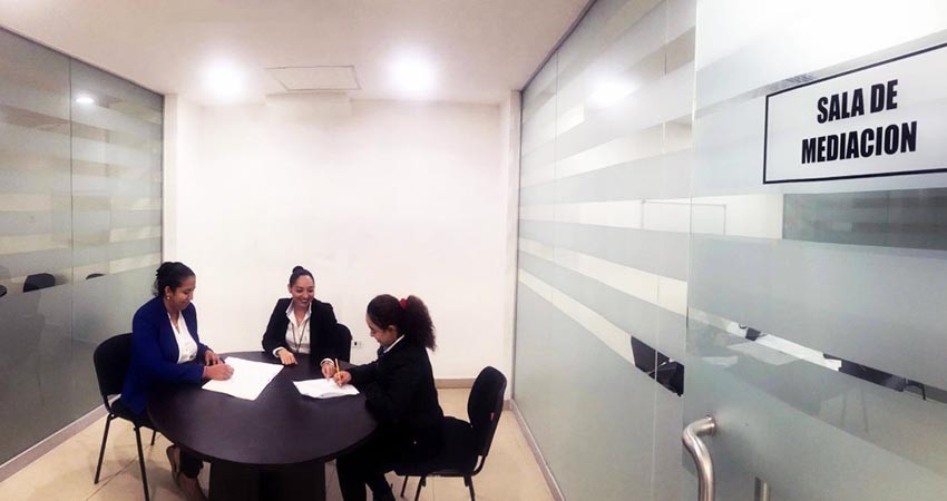 De enero a la fecha 812 familias en BCS, obtuvieron reparación del daño mediante justicia alternativa