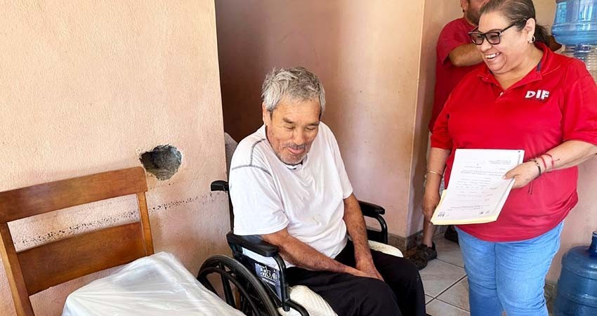 Continúa DIF Los Cabos entregando apoyos asistenciales a personas con discapacidad
