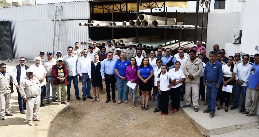 Entrega Ayuntamiento Los Cabos herramientas de trabajo al personal de Operación y Mantenimiento CSL
