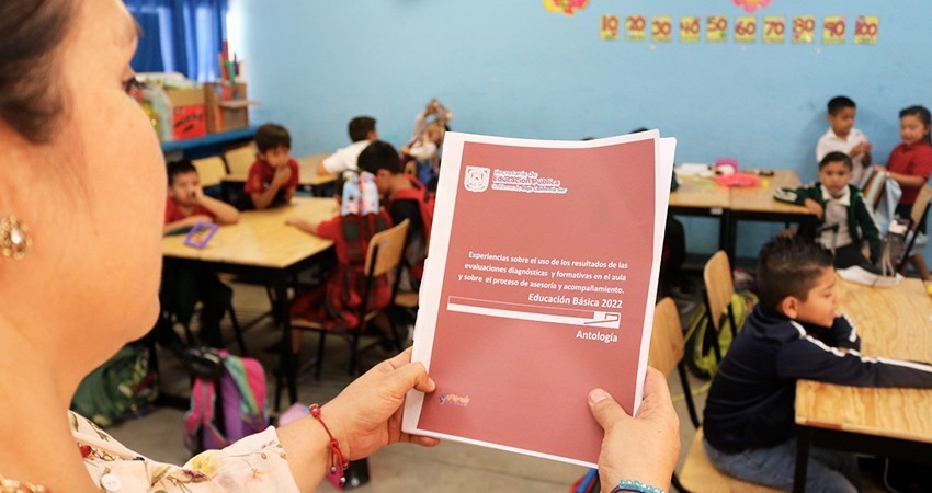 Capacitan docentes de educación especial de BCS en Nueva Escuela Mexicana