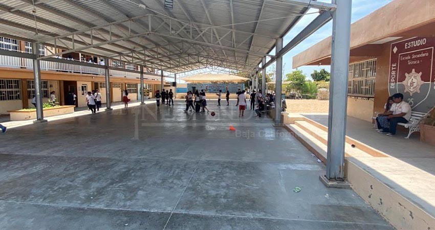 Intensas temperaturas provocan ausencia de alumnos en escuela