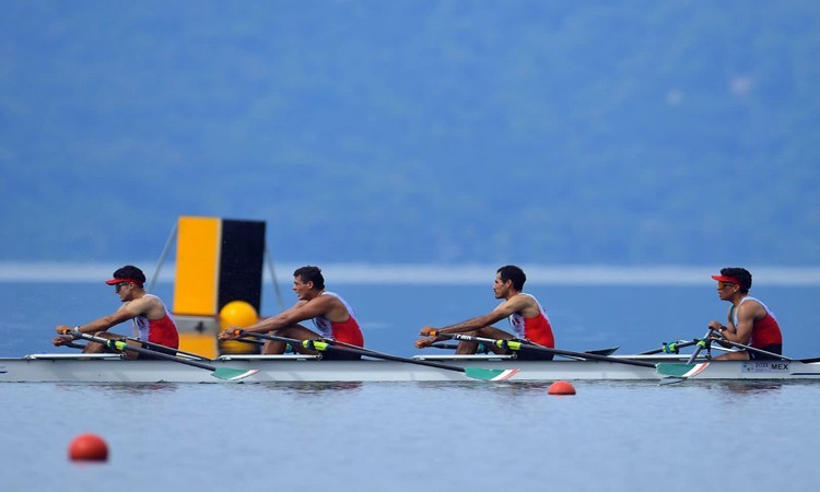 El Sudcaliforniano Miguel Carballo obtiene medalla de plata en Cuádruple Scull varonil dentro de los JCC2023