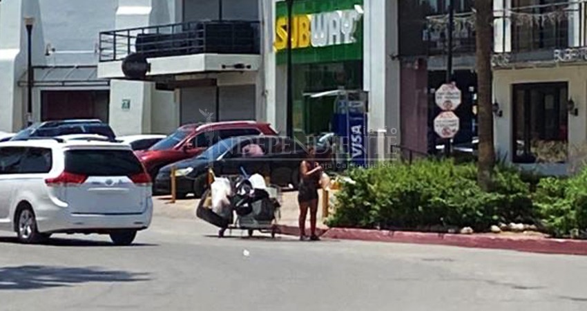 Denuncian, en la Marina de CSL un indigente agrede verbalmente a transeúntes