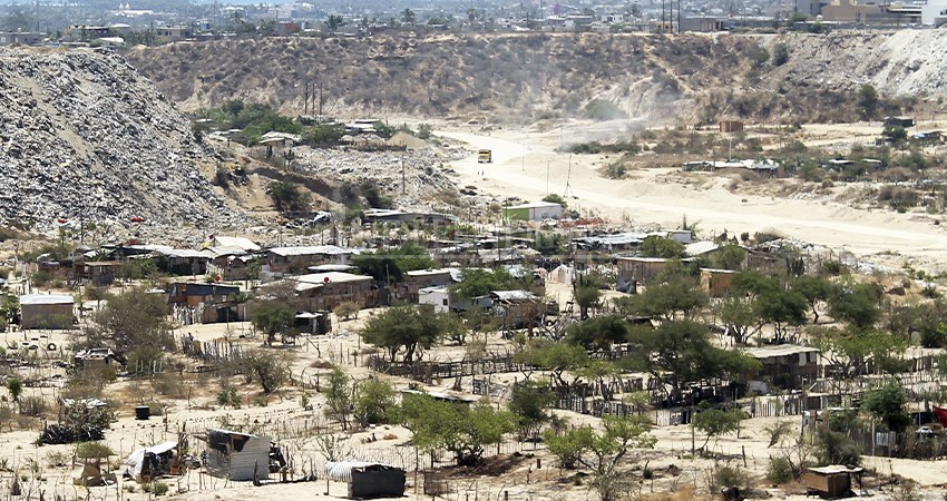 Reubicación de familias en riesgo de Los Cabos, responsabilidad del gobierno estatal y municipio: Velázquez Alzúa