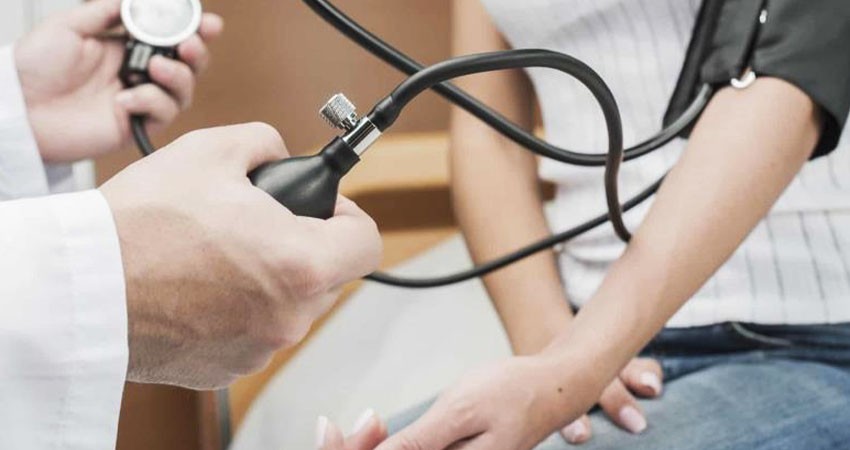 Hipertensión y diabetes, enfermedades que más afectan a los mexicanos mayores de 53 años