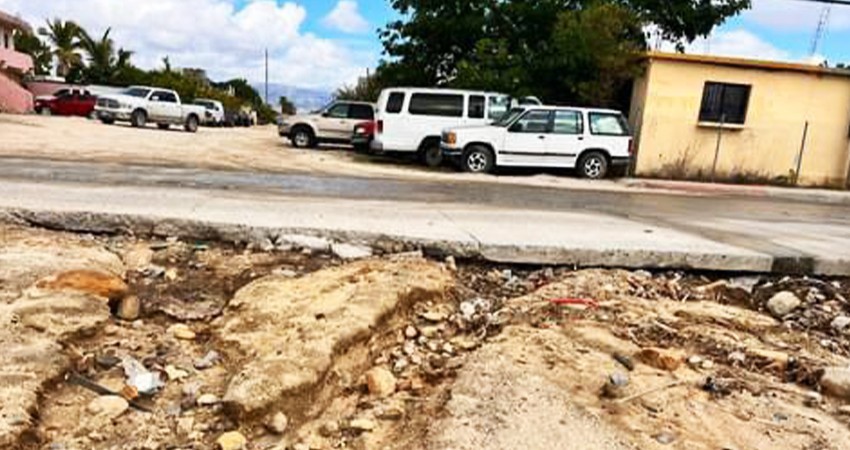 Tras lluvias Servicios Públicos Los Cabos rehabilita avenidas y retira basura de áreas públicas