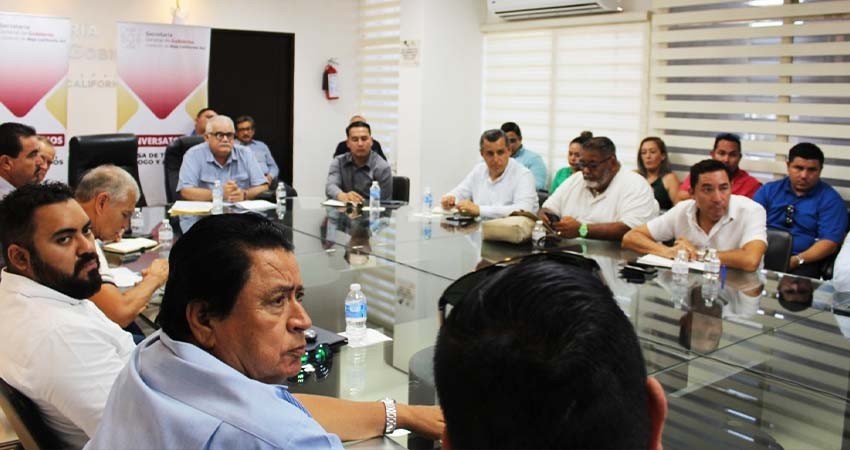 Presenta mesa permanente plataforma de servicio de transporte para Los Cabos